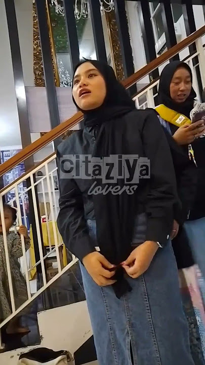 Detik-detik sebelum kado dedek dibuka abang #zinidinzidan #yayanadila #ziya