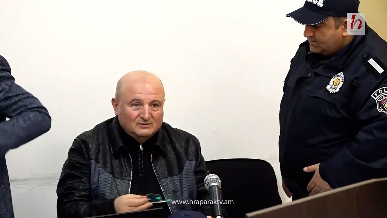 Ո՞ւր գնանք, հով նստած ենք. Վարդան Ղուկասյանը` ոստիկանին