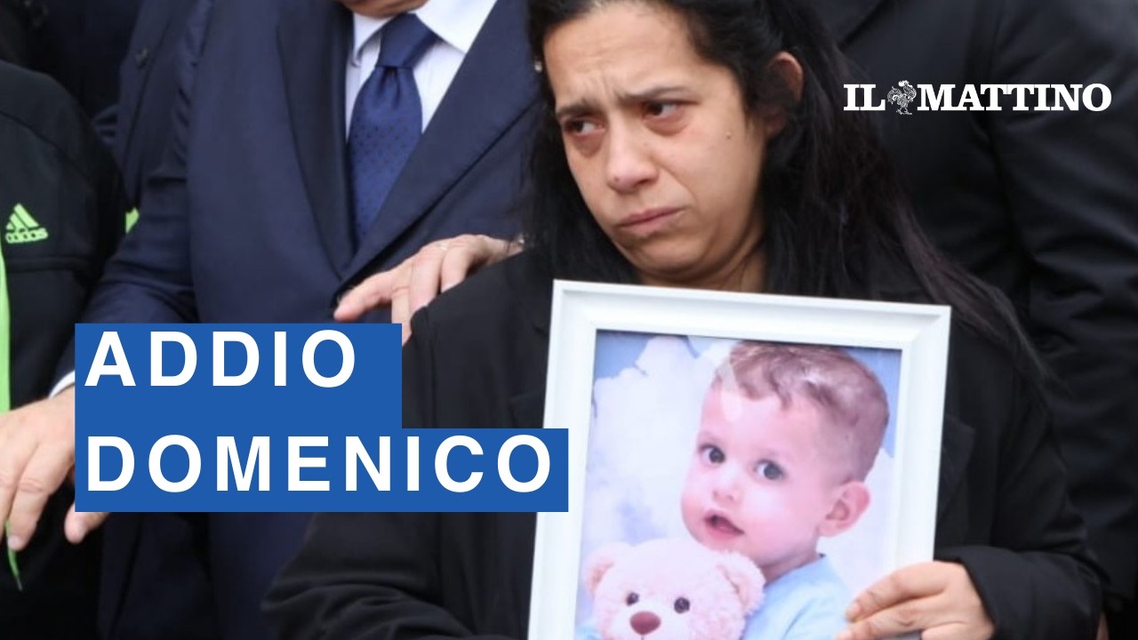 Domenico Caliendo, il video integrale dei funerali del bimbo morto dopo il trapianto