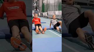 Aufwärmen Und Kräftigen An Der Mattenbahn