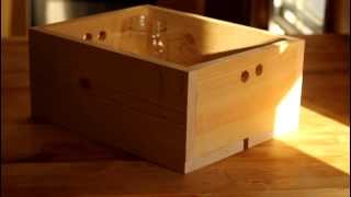 DIY: Wooden Mason Jar Crates