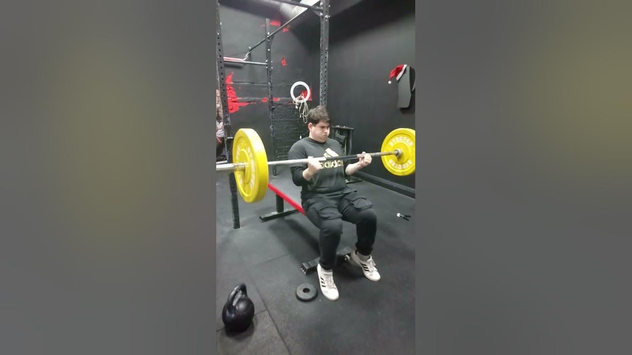 Андрей Смольников гиревик