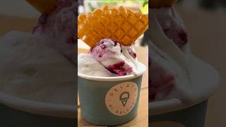 Receita de GELATO CASEIRO de iogurte com frutas vermelhas. Vídeo completo no canal 😋