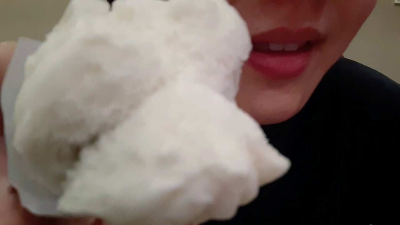 ASMR.FLUFFY SOFT WHITE SWEET BBQ BUN.YUM-ASMR