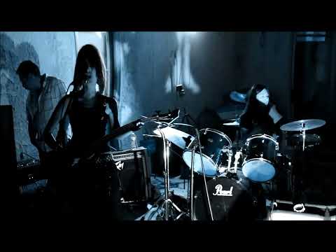labia minora - diluted : august 10th 2013