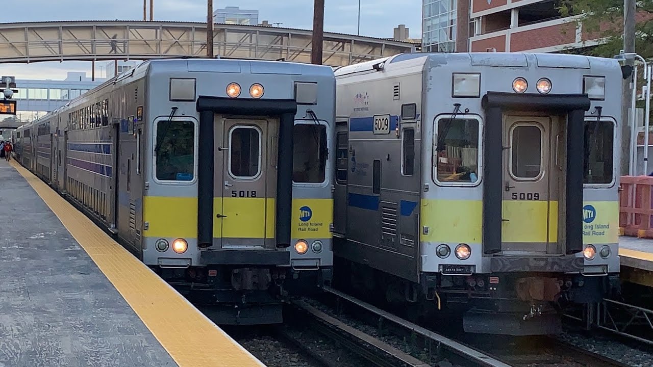 LIRR Election Day Morning Rush at Mineola 11/3/20