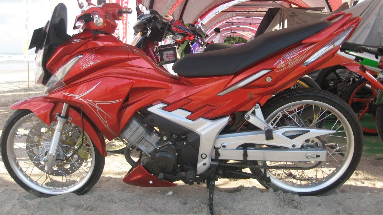 Cah Gagah Video Modifikasi Motor Honda Cs1 Airbrush Keren