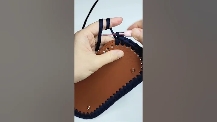 Crochet Bag Base. #crochettutorial #crochetaddict #crochetpattern #amigurumicrochet #crochetbag