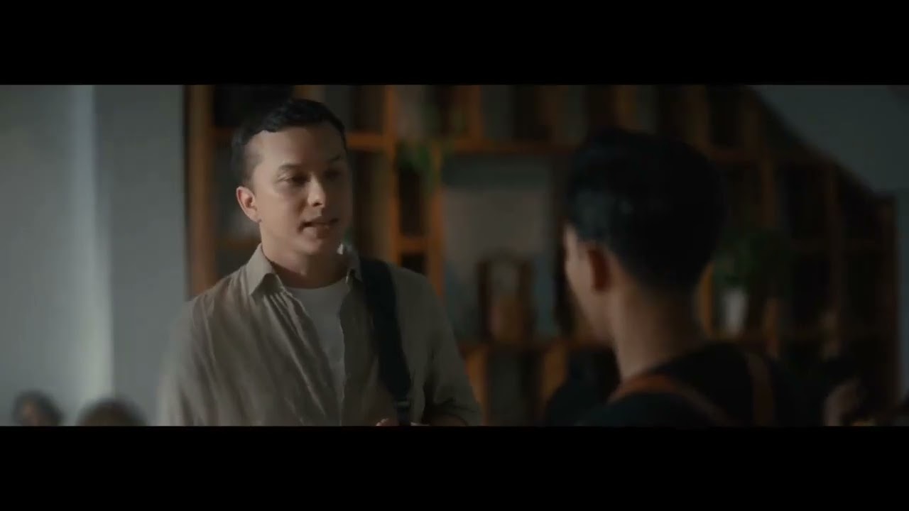 Nicholas Saputra Beli Kopi.. 😄