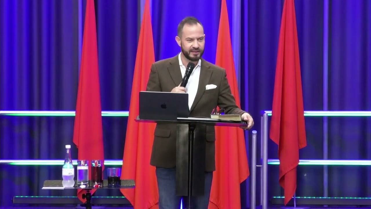 Largo camino te resta / Pablo Portela