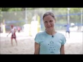 Аня - участница лагеря пляжного волейбола Sunny wind