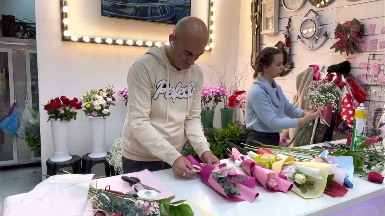 Как упаковать красиво одну розу мк. - YouTube