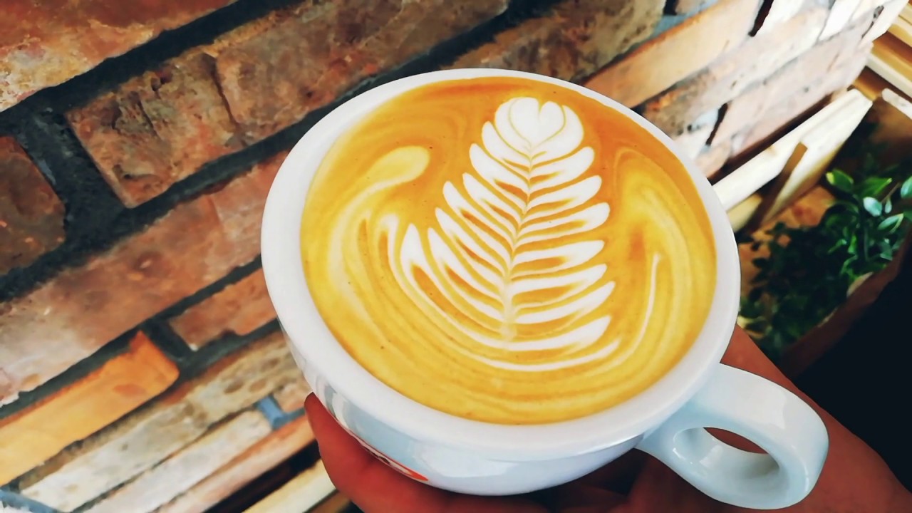 Trzy Podstawowe Wzory Latte Art Serce Tulipan Rozeta Youtube