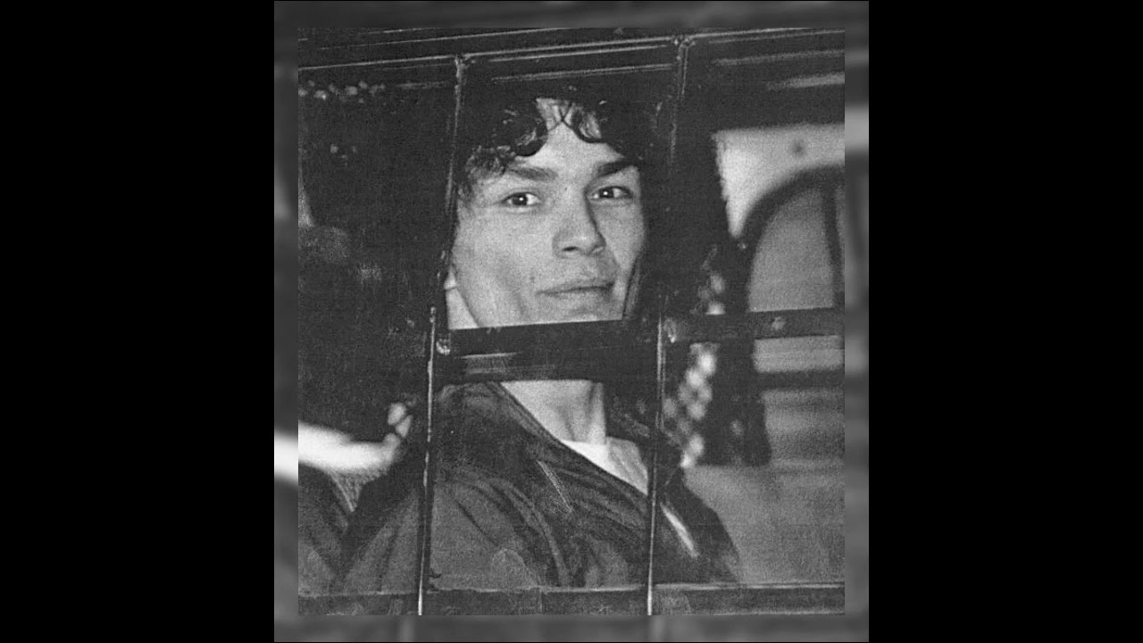 CRYSTAL CASTLES - IT FIT WHEN I WAS A KID (ULTRA SLOWED)