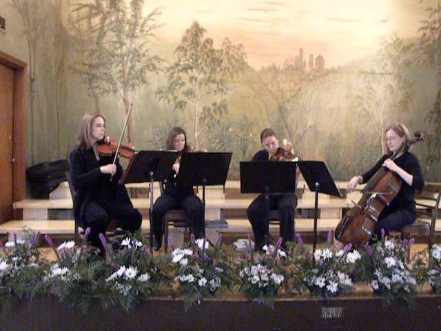 YouTube에서 String quartet at Teutonia Mannerchor, Pittsburgh, PA 보기 YouTube에서 String quartet at Teutonia Mannerchor, Pittsburgh, PA 보기