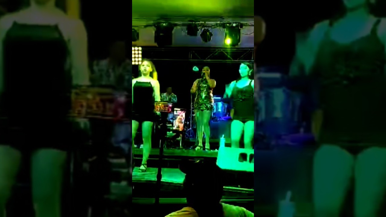 Roberto ruiz Fiestas de Uluazapa san Miguel salvador René y su chanchona 