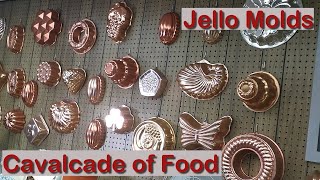 Vintage Housewares: Jello Molds - when gelatin salads appeared at every gathering!