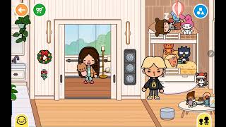 sarah just came back from boarding school!! *WITH VOICE🔊*toca boca