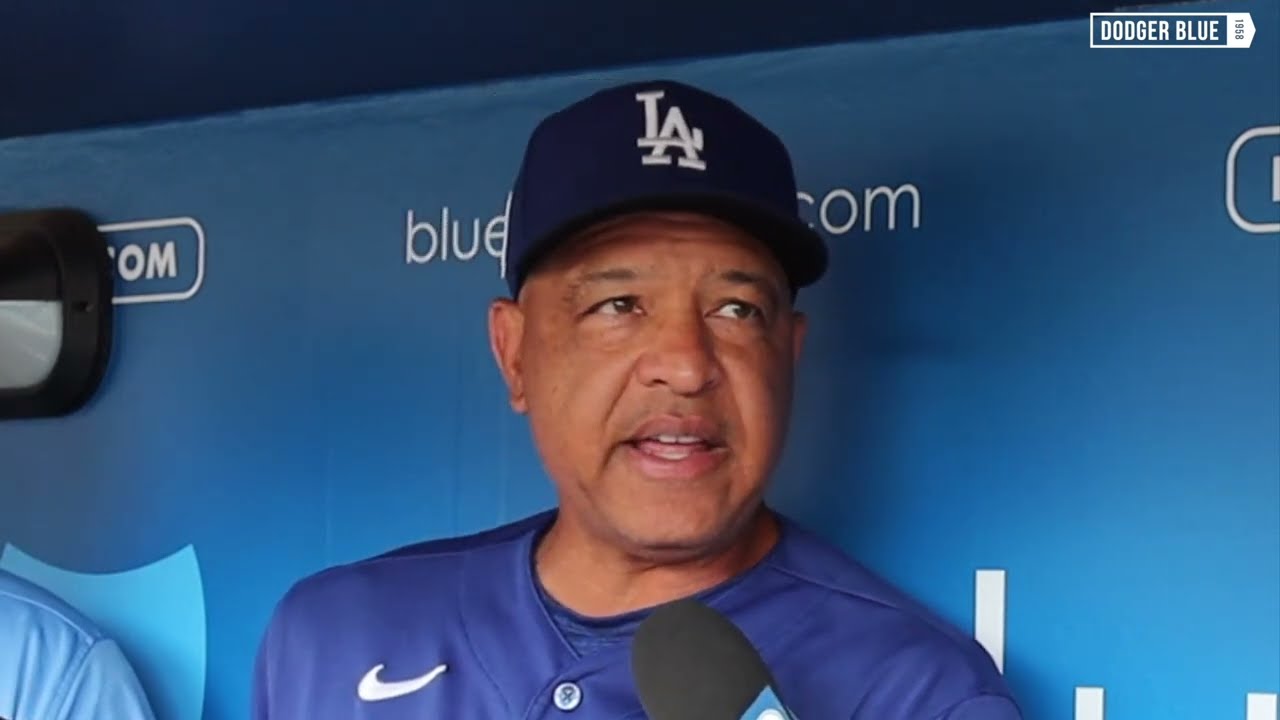 Dodgers pregame: Dave Roberts talks Julio Urías, Clayton Kershaw, Max  Muncy's defense 