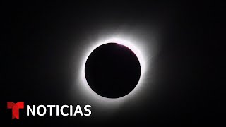 Muchos buscan sus gafas oscuras para presenciar el próximo eclipse total de sol | Noticias Telemundo