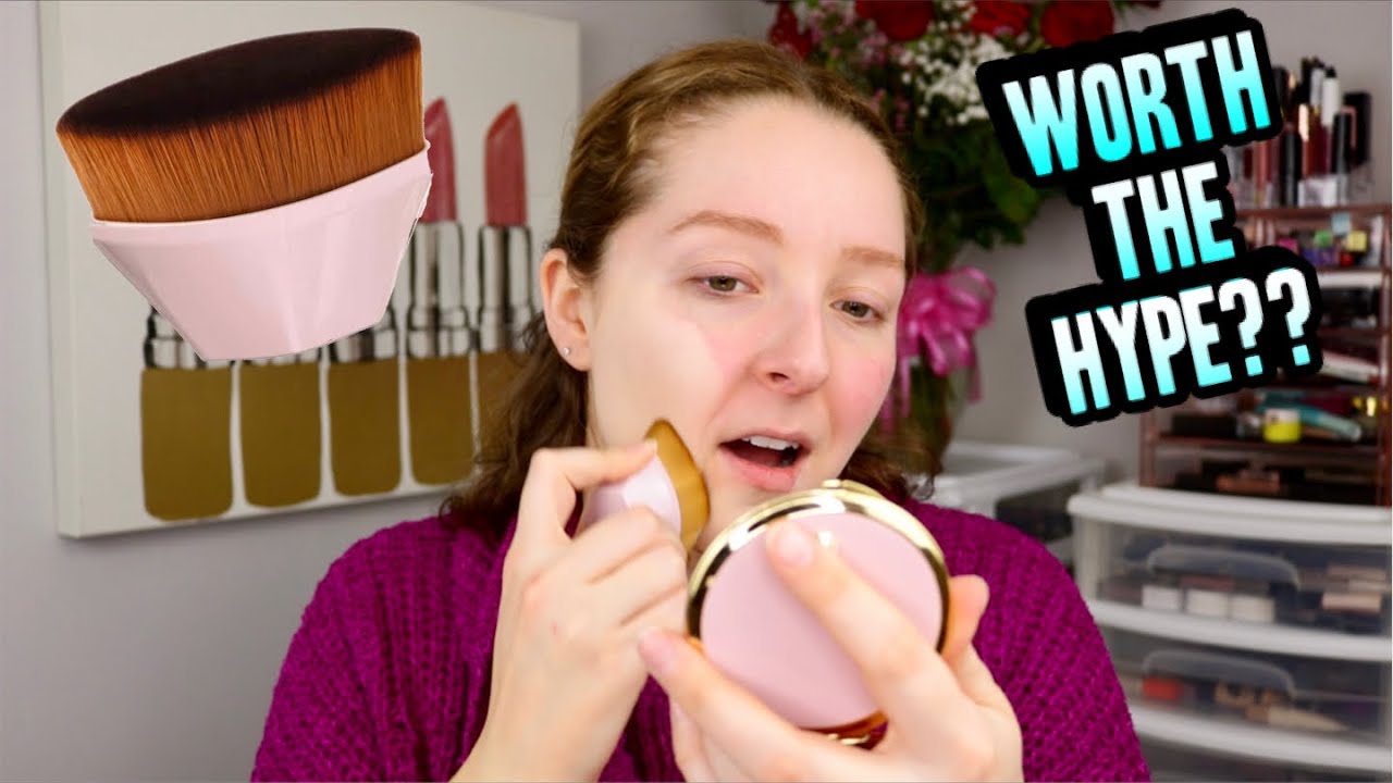 Trying the VIRAL TOP RATED Amazon Daubigny Foundation Makeup Brush! -  YouTube
