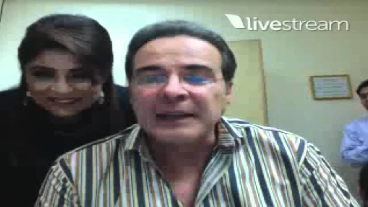 @VictoriaRuffo31 y César Evora Twitcam Historica