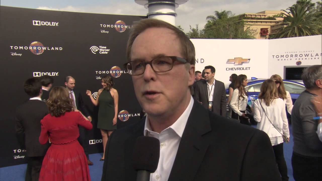 Tomorrowland World Premiere Interview, Brad Bird (HD) YouTube