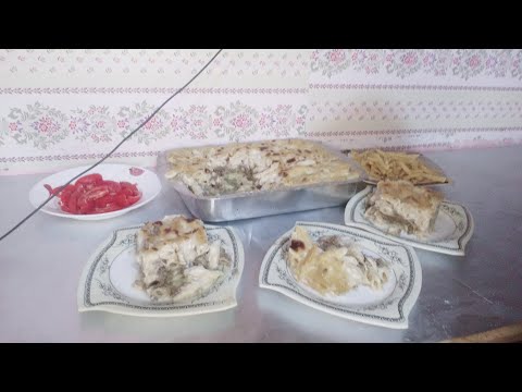 مكرونه غارقانه في صوص البشاميل حاجه كده روعه