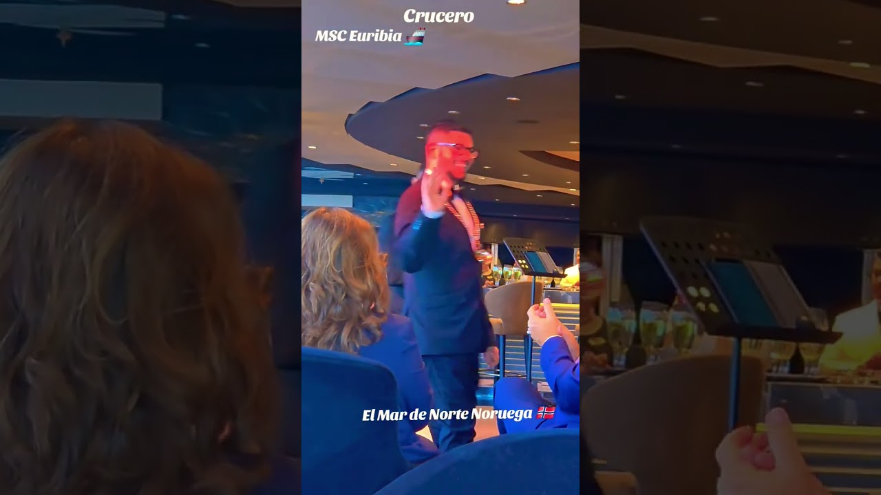 el Cóctel de bienvenida de Capitan 🍸 para los huéspedes de Yacht club MSC Euribia 🚢. Noruega
