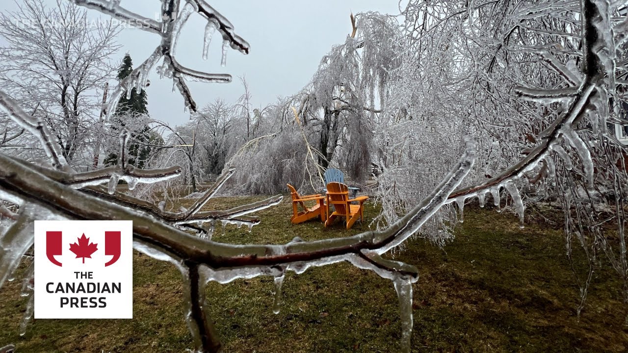 Hundreds of thousands without power after Ontario ice storm - YouTube