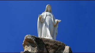 Video thumbnail of "Rejouis-toi Marie comblée de grâce - Chant de prière"