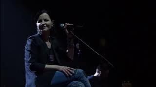 THE CRANBERRIES - Why @L'OLYMPIA (13-05-2017)