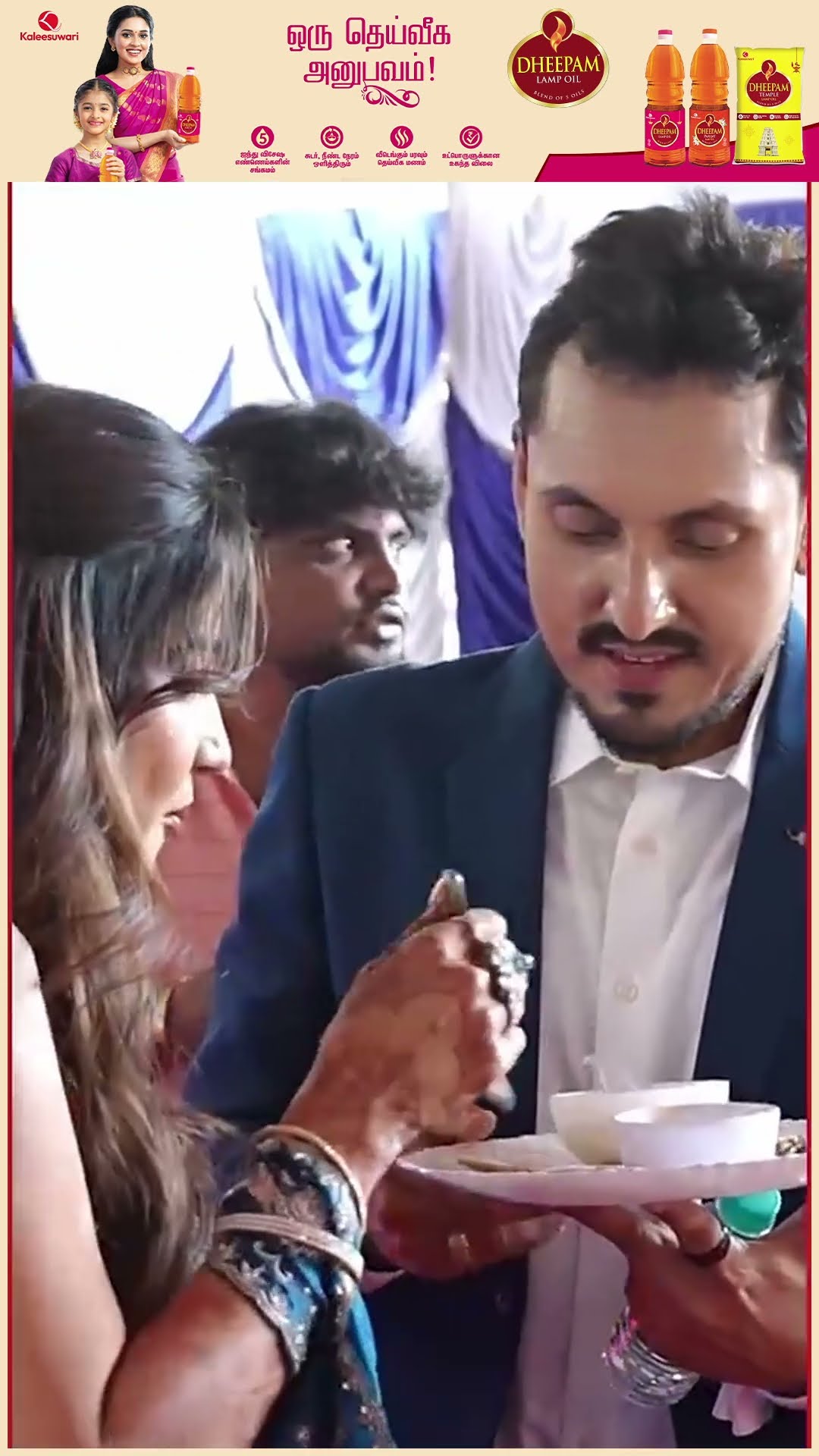 'Chicken Taste பண்ணுங்க Hubby..' ? Sakshi Agarwal Cute Wedding Candid ?