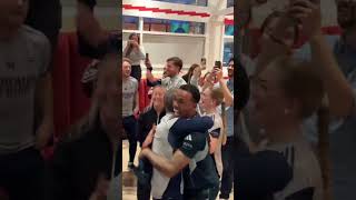 Arsenal Players sings “Just Like a Waving Flag” after WINNING their PREMIER LEAGUE TITLE 2026