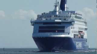 Oslo Færgen Lægger Til.