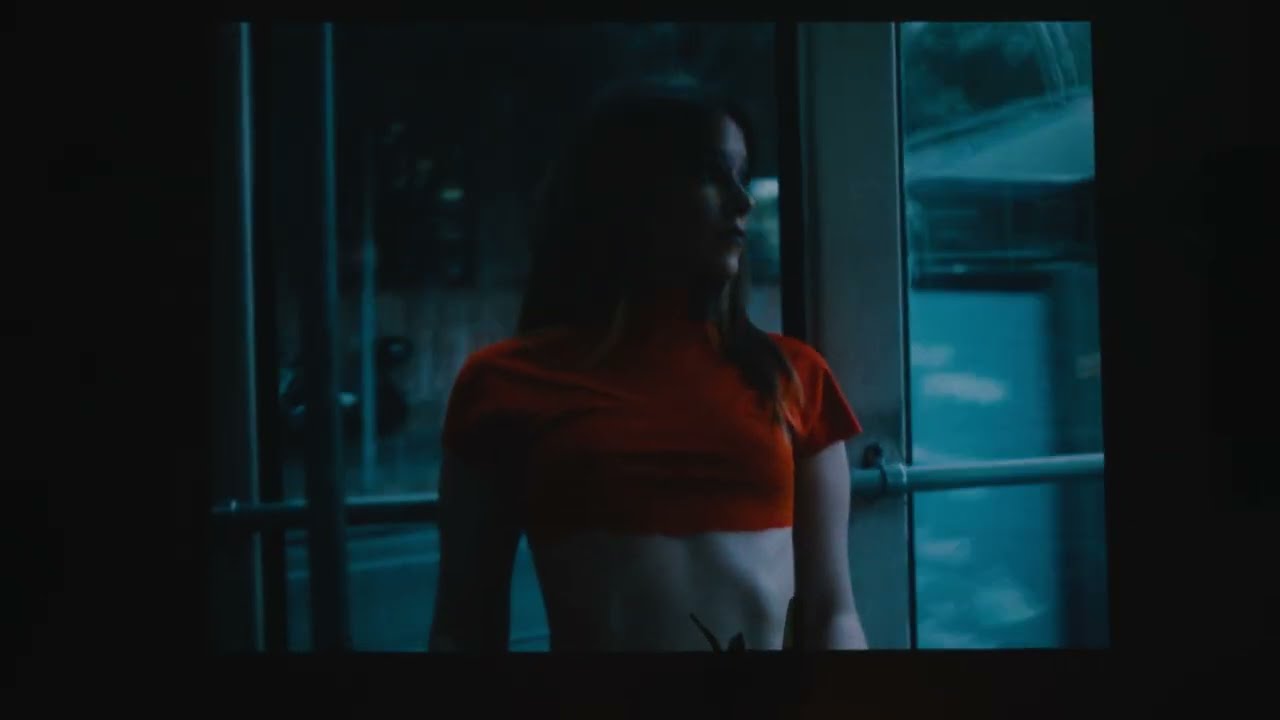 Ivana Zečević - Ničija (feat. Full Krug)