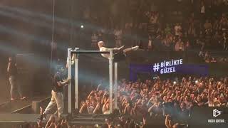 Ben Fero Konserine Gittik.