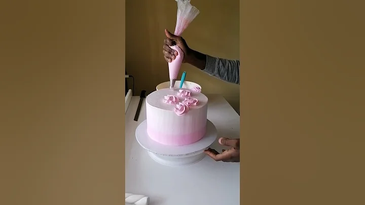 Unicorn cake for Ifrah #cakedecorating #birthdaycake #themedcake #cupcake