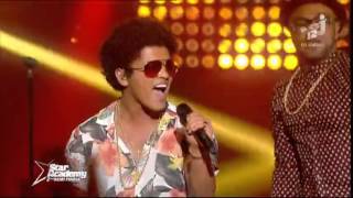 Video thumbnail of "Bruno Mars - Locked Out Of Heaven and delivery of the NRJ Music Awards  (Star Academy)"