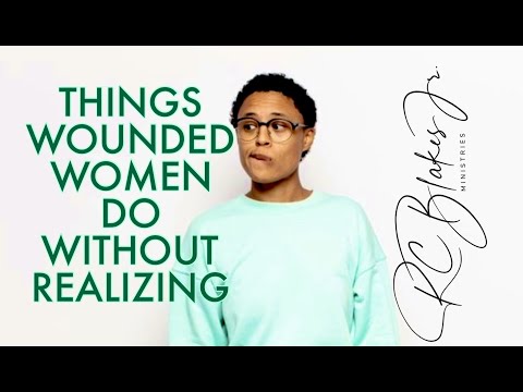 Video: What Women Do When No One Sees Them