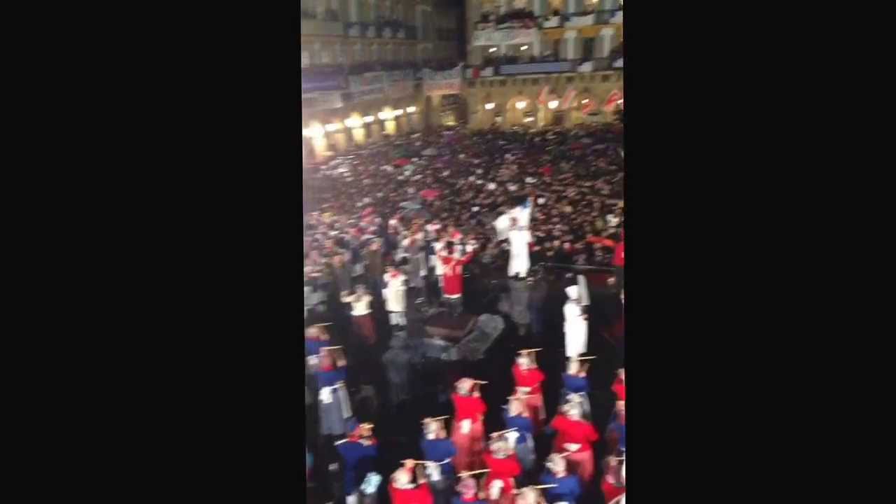 Marcha de Viejas Izada 2014 San Sebastián tamborrada