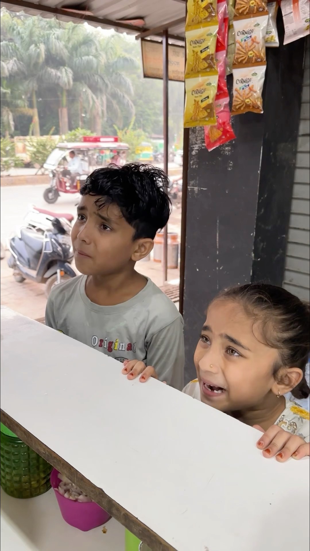 bacche ko 500₹ wala cake 5₹ me diya??? #shorts #emotiona #youtubeshorts #short