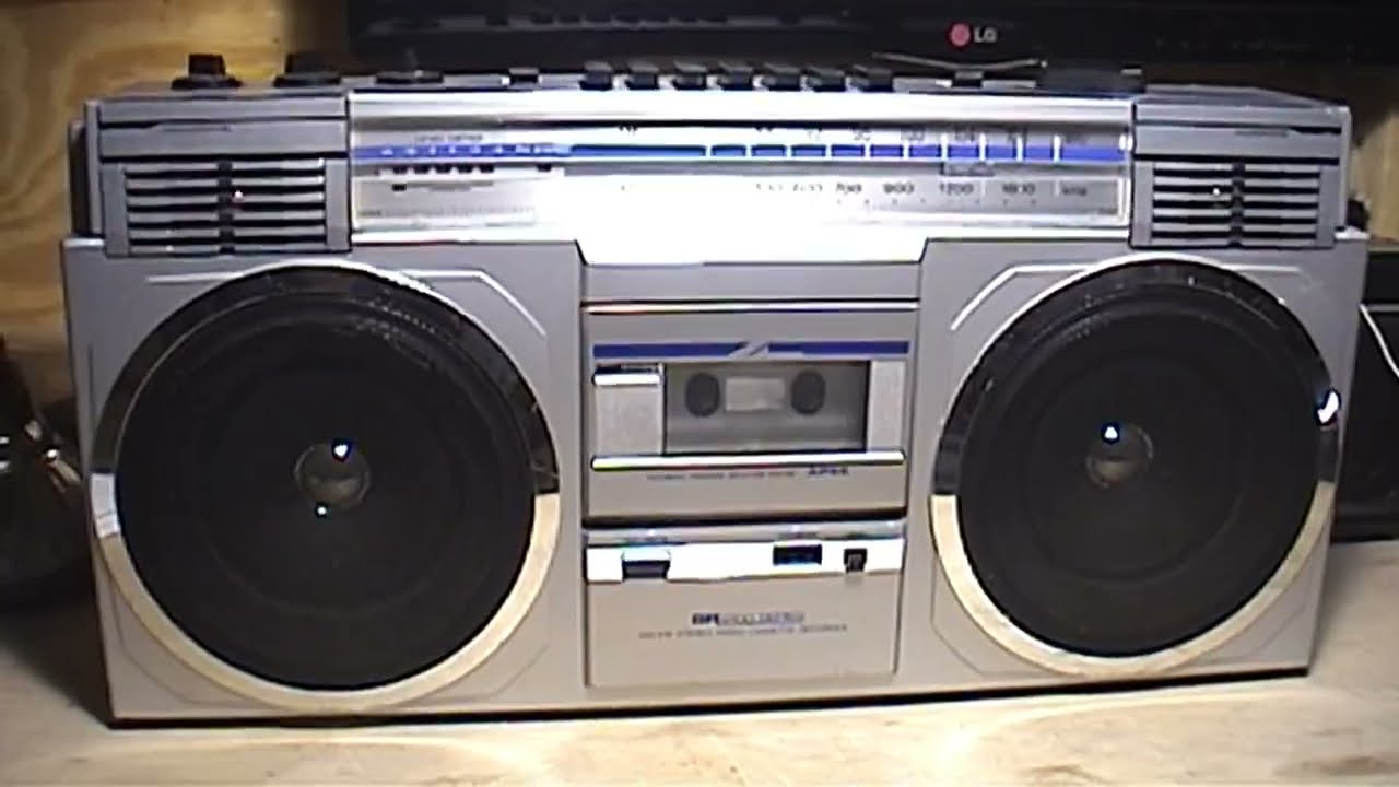 1980s Sears SR-2100 Series Boombox - A "Blast" From The Past