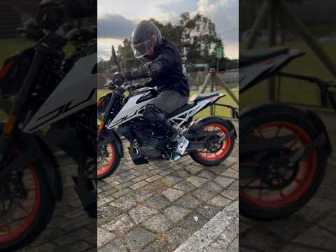 Duke 200 bs6/NG