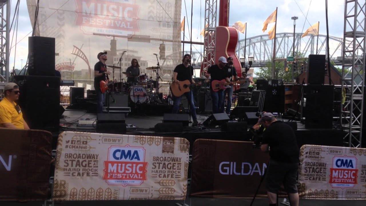 Michael Tyler CMAfest