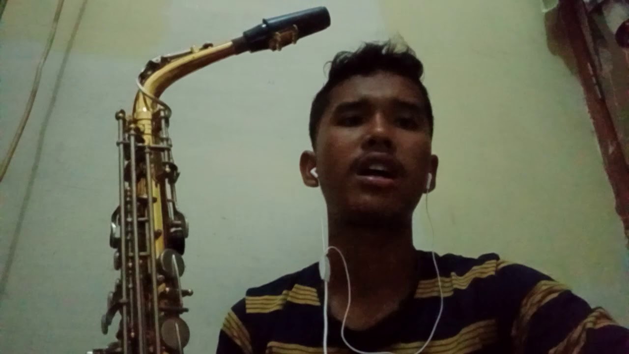 NAMAANDREAS SUPRIANTO SIANIPAR(19820068)"Sejarah Alat Musik Saxophone