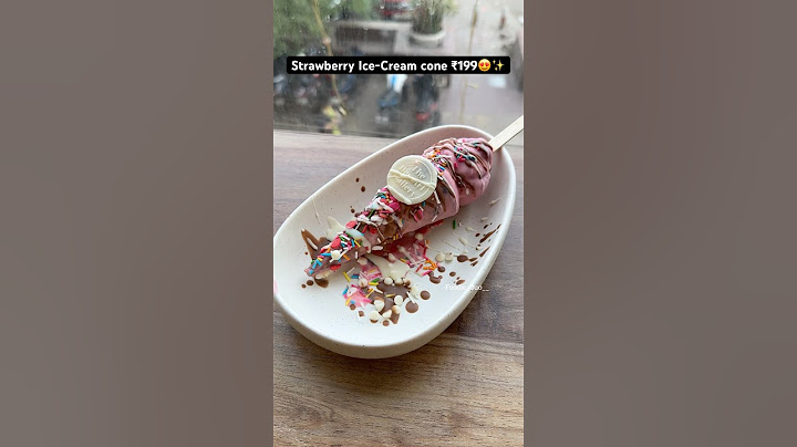 STRAWBERRY ICE-CREAM CONE😍✨| क्या आपने खाया है? #icecream #shorts #foodie