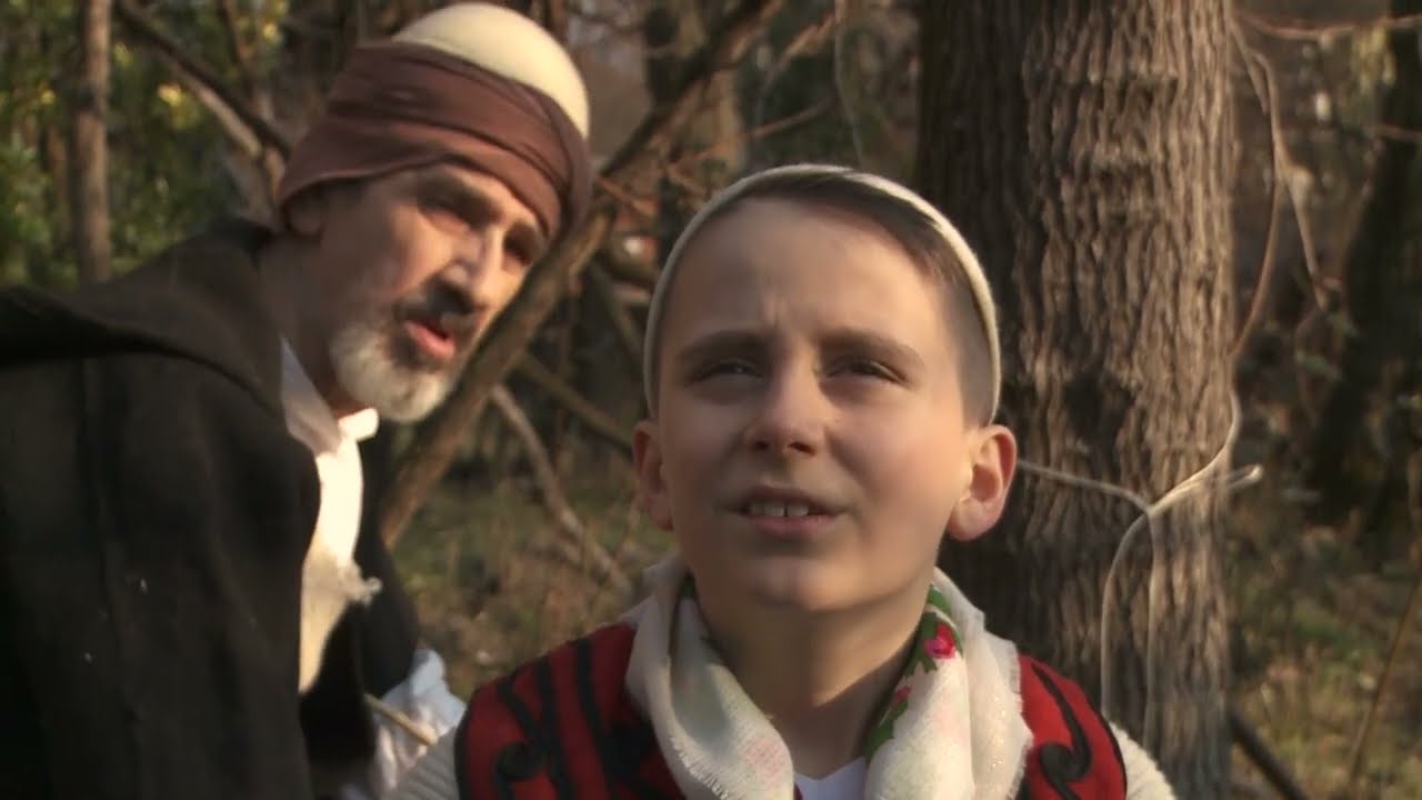 NUSJA E RE DHE PLAKU