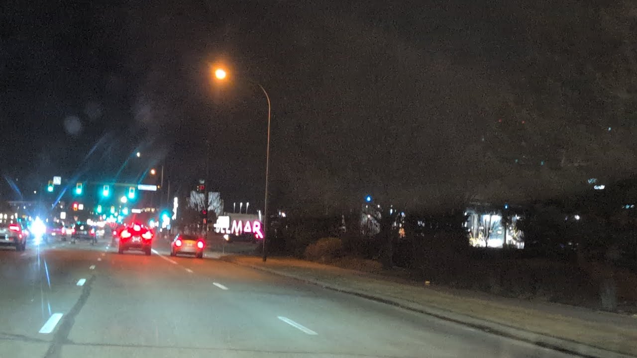 Driving from Lakewood to Denver Colorado 