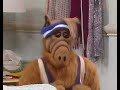 Alf und Lynn treiben Sport